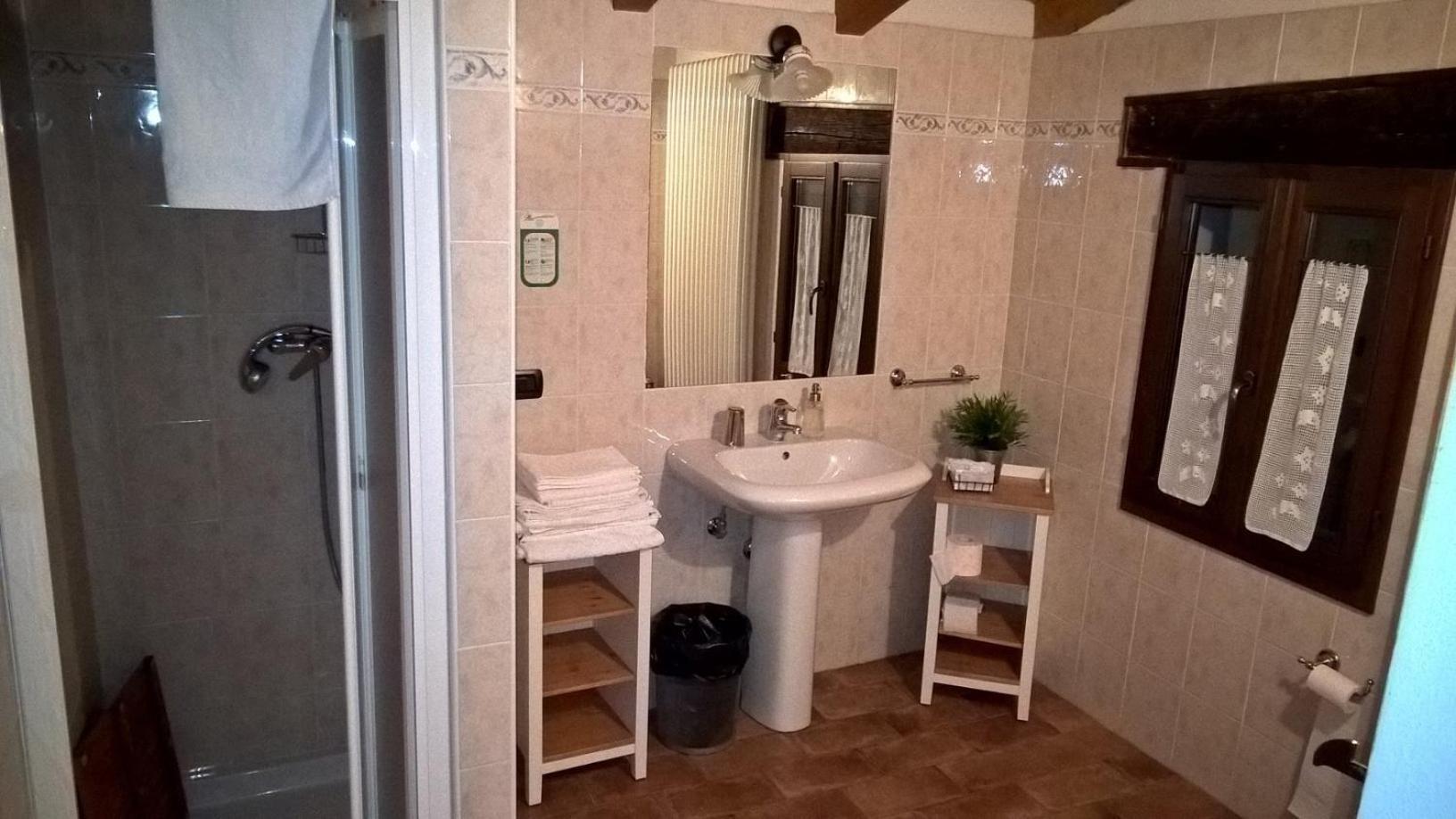 La Piana Dei Castagni Villa Castel dʼAiano Værelse billede